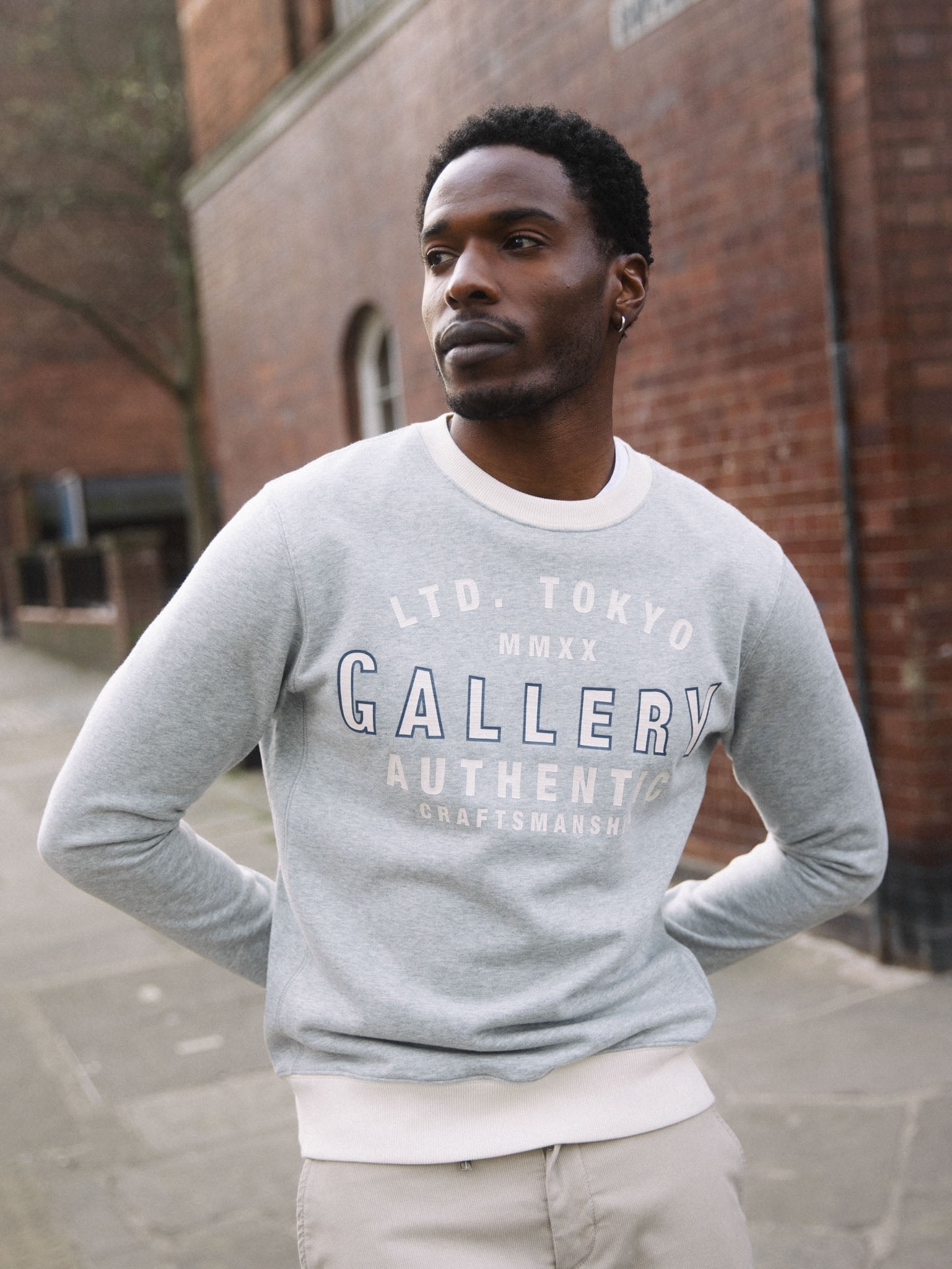 Modelshot / Grey Melange / Detail